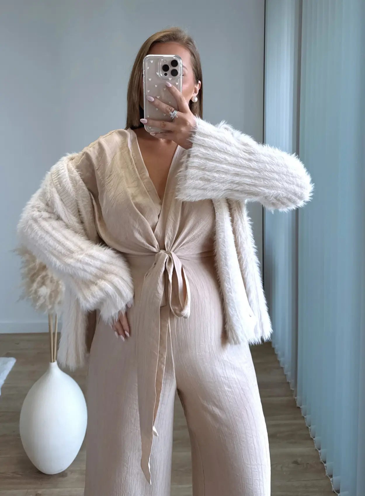 Combinaison-fluide-de-grossesse-en-lin-beige