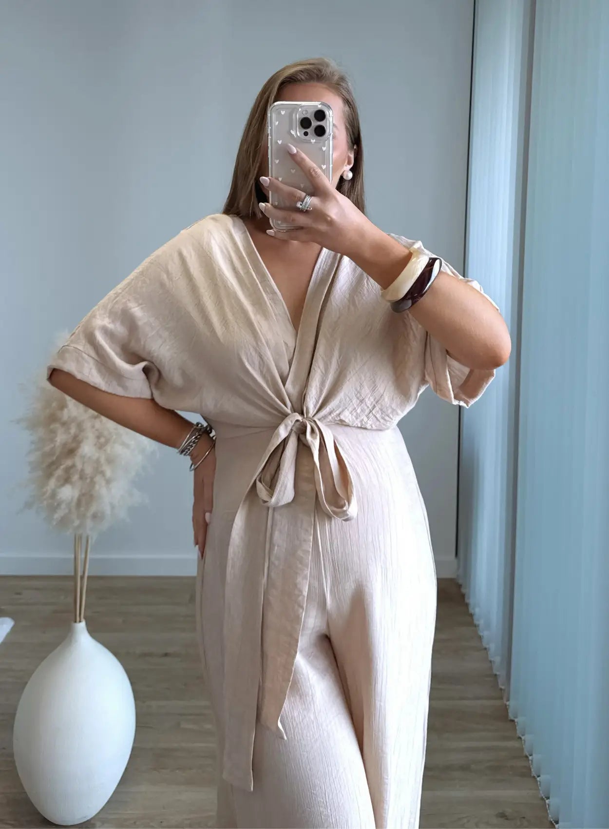 Combinaison-fluide-de-grossesse-en-lin-beige