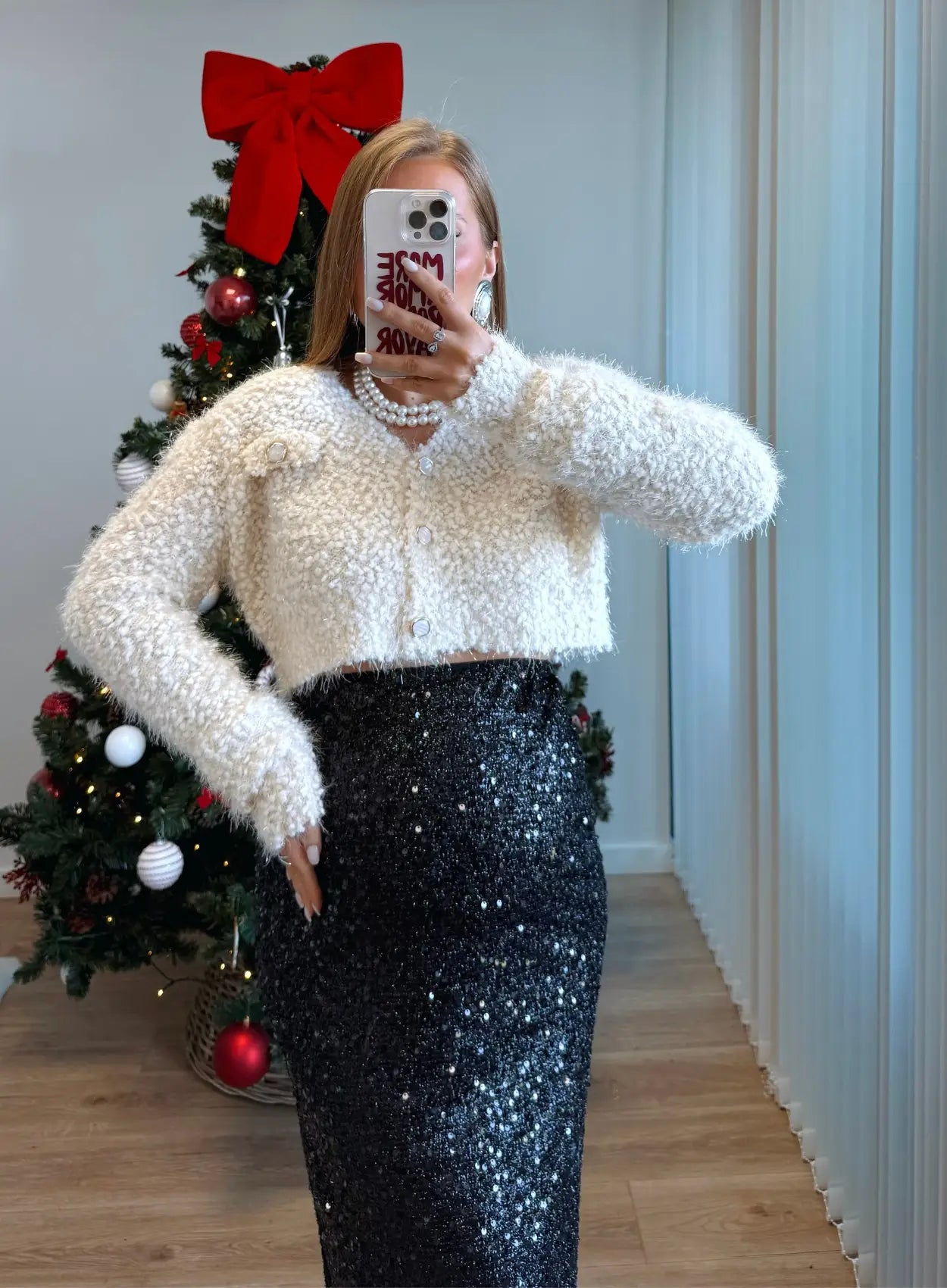 Jupe-longue-de-grossesse-à-sequins-noire