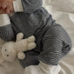 tenue-rayée-bleu-pour-bébé