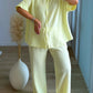 Ensemble-de-grossesse-en-gaze-de-coton-jaune