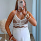 robe-longue-de-grossesse-fluide-en-lin-blanche-avec-crochet