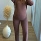 Ensemble-douceur-de-grossesse-en-maille-chocolat