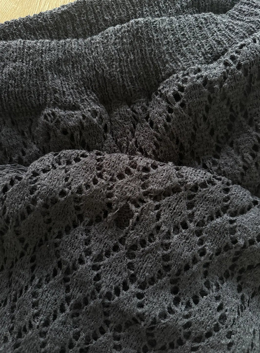ensemble-haut-et-pantalon-en-crochet-noir