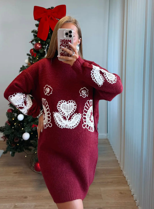 Robe-pull-de-grossesse-en-maille-rouge