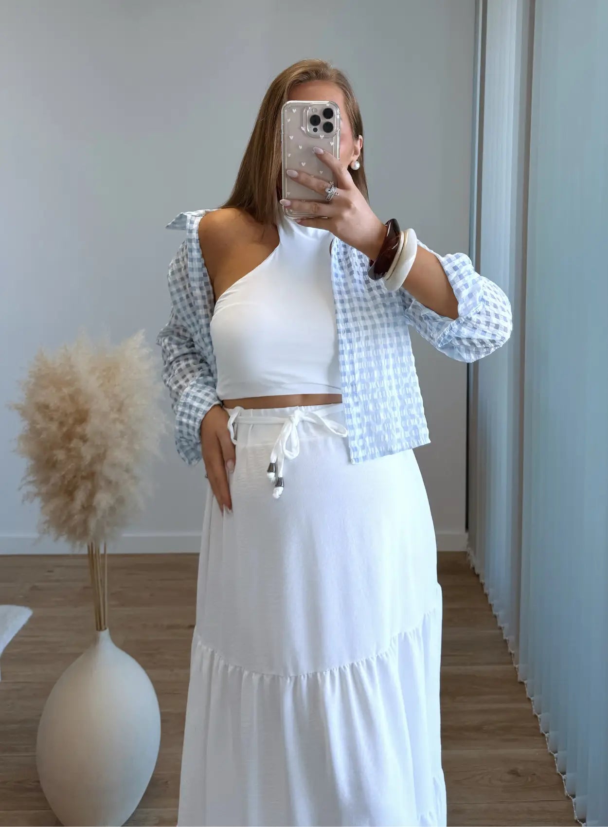 Chemise-courte-de-grossesse-bleue-à-motifs-vichy